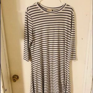 Nuggles causal dress